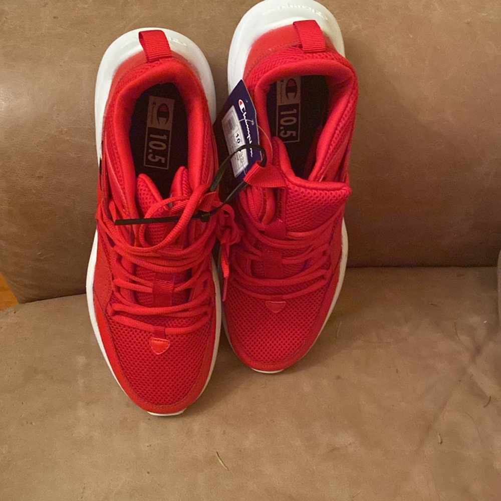 MENS CHAMPION SNEAKERS 10.5M SCARLET RED NEW IN BOX